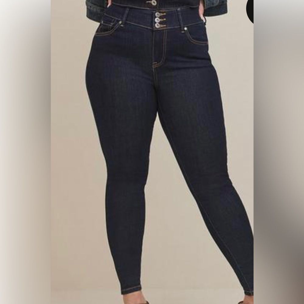 Torrid Jegging Skinny Super Soft High-Rise Jean Nwt 22